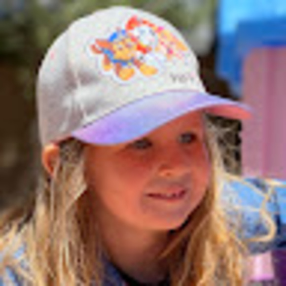 Meet your Posher, Tracee - Picture 1 of 1